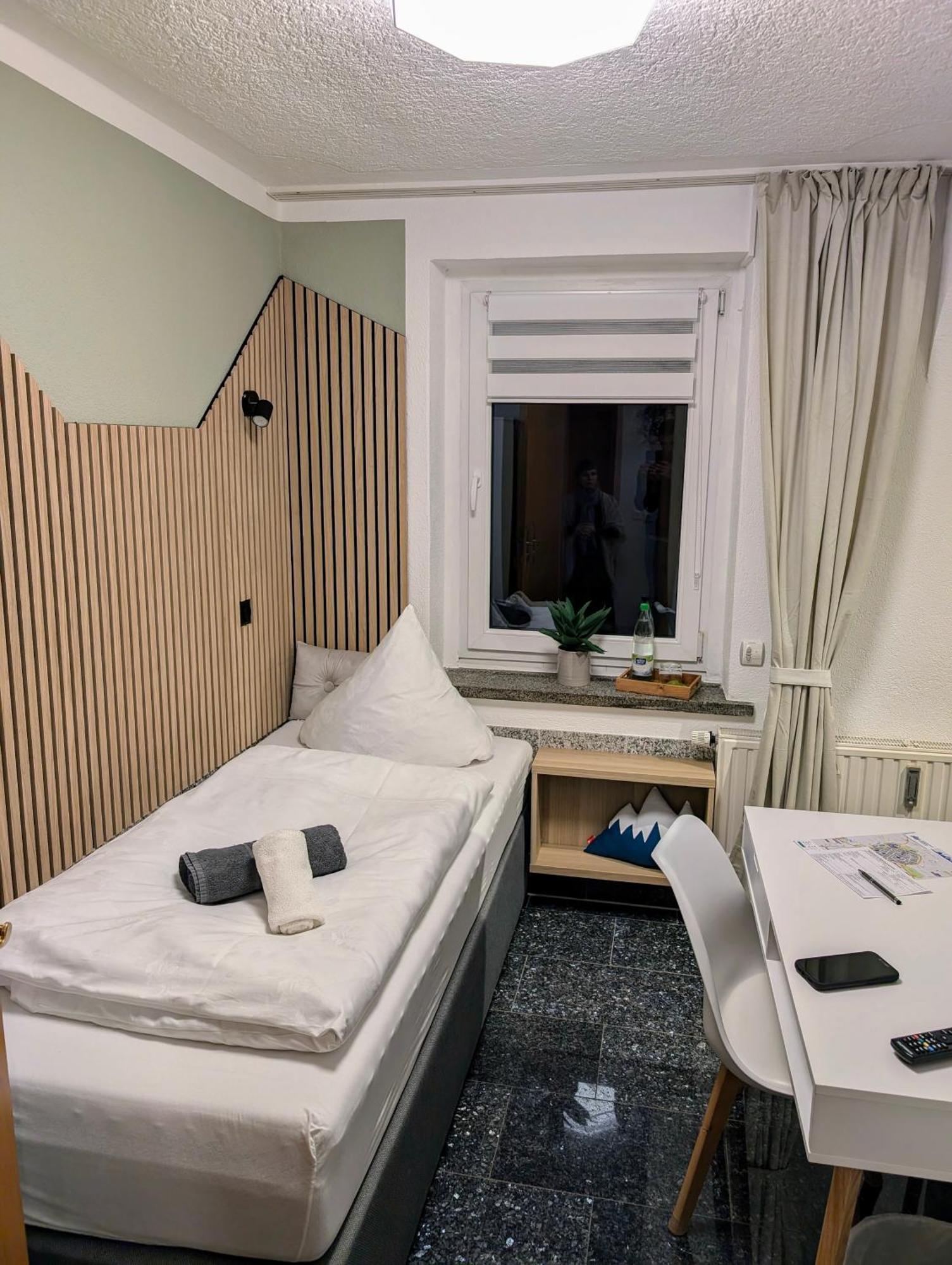 Pension Krone Freiberg Exterior photo